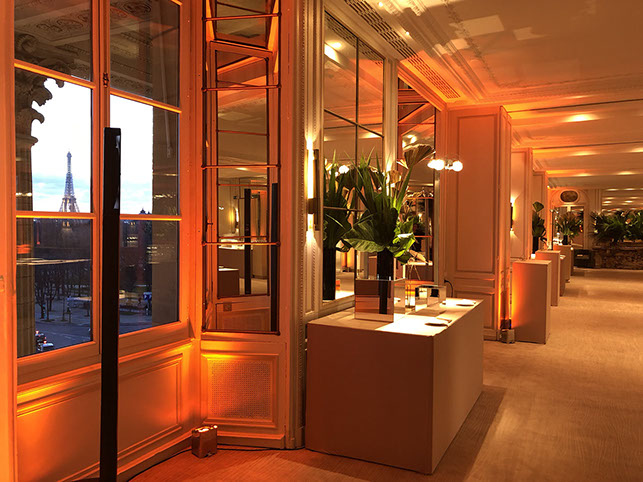 prestation carven avec éclairage table de mixage et sono